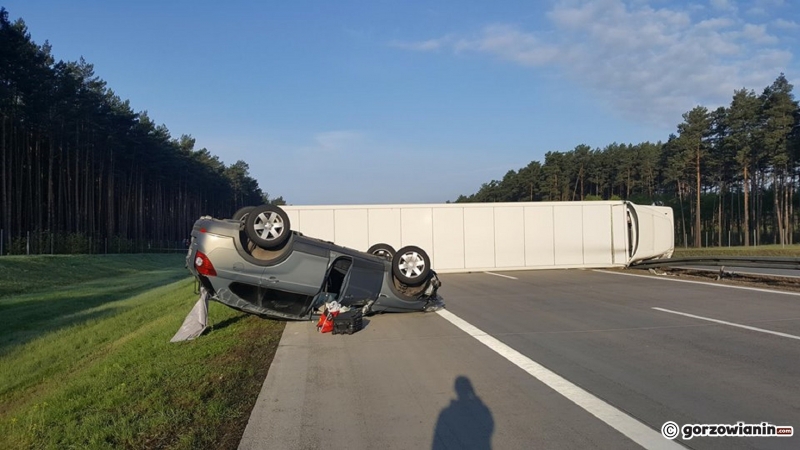 2/7 Przewrócona ciężarówka i osobówka na A2