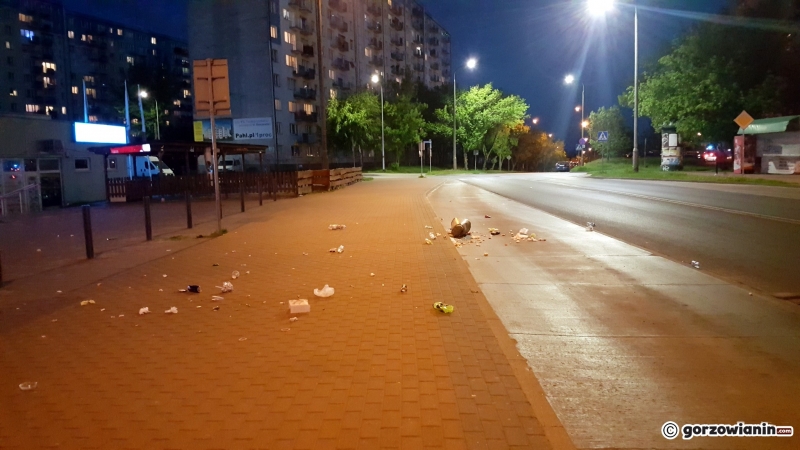 4/6 Rozrabiał na osiedlu Staszica