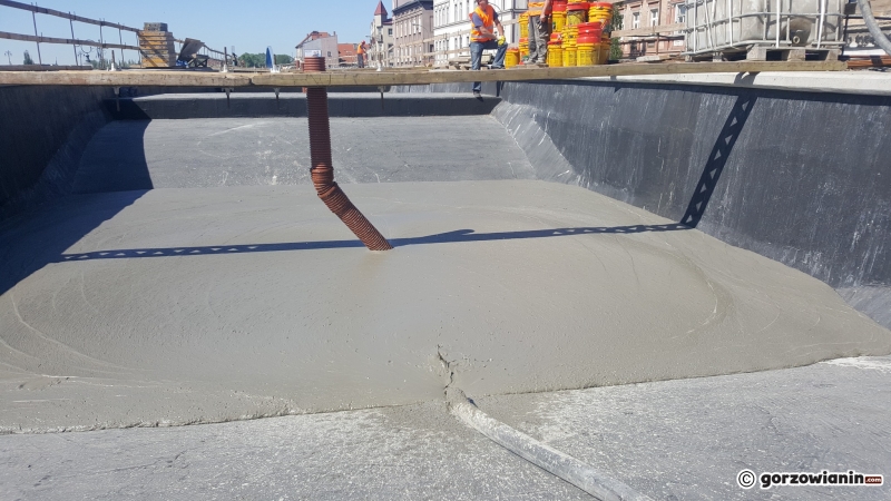 7/22 Praca wre na estakadzie