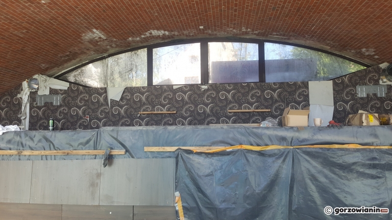 13/22 Praca wre na estakadzie