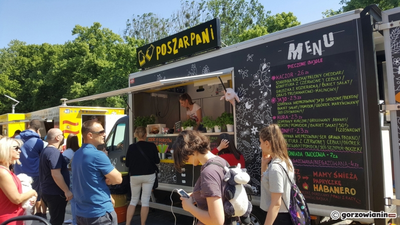 10/19 Food Trucki na Placu Grunwaldzkim