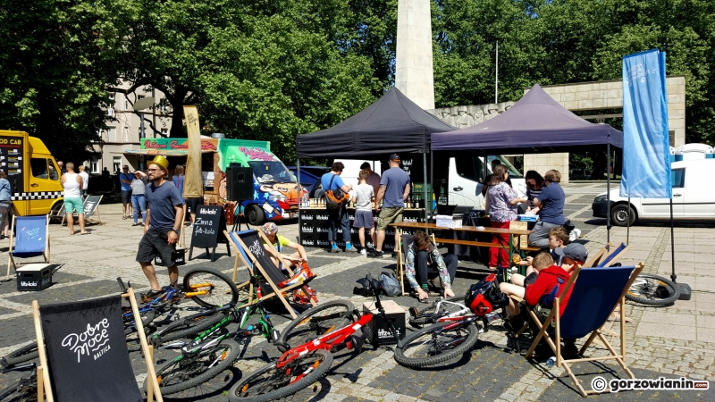 12/19 Food Trucki na Placu Grunwaldzkim