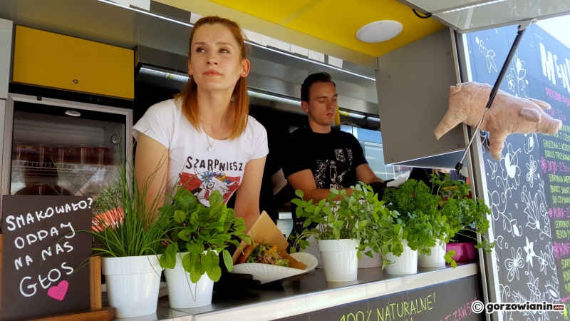 13/19 Food Trucki na Placu Grunwaldzkim