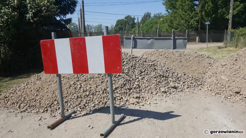 4/5 Hałda żwiru na Zwiadowców