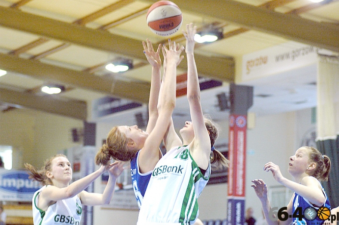 18/21 AZS PWSZ Gorzów - INEA AZS Poznań 53:41 (15:12, 15:6, 13:10, 10:13)