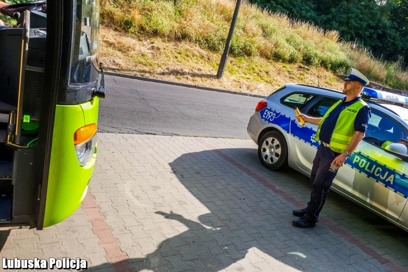 5/10 Policyjne kontrole autokarów