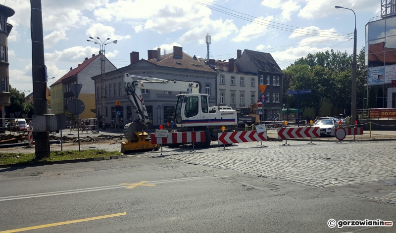 12/16 Rozkopane skrzyżowanie Dworcowa-Sikorskiego