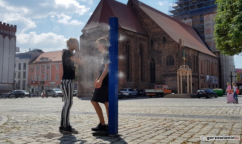 4/6 Kurtyny wodne w Gorzowie