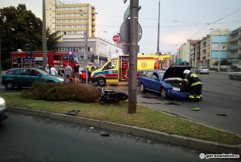 3/6 Wypadek motocyklisty na Chrobrego