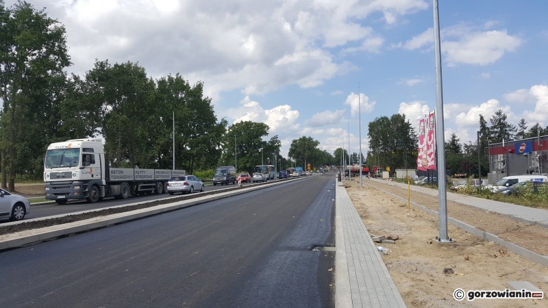 3/8 Rozbudowa Myśliborskiej na finiszu