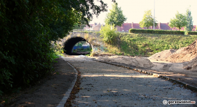 6/11 Budowa ścieżki nad Kłodawką