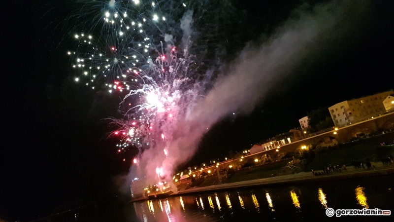 3/12 Pokaz sztucznych ogni