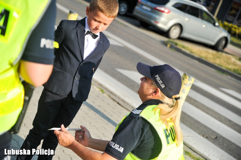 4/8 Powrót do szkoły pod okiem policji