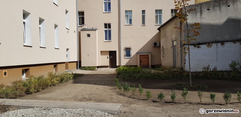 10/10 Renowacja podwórek w Śródmieściu