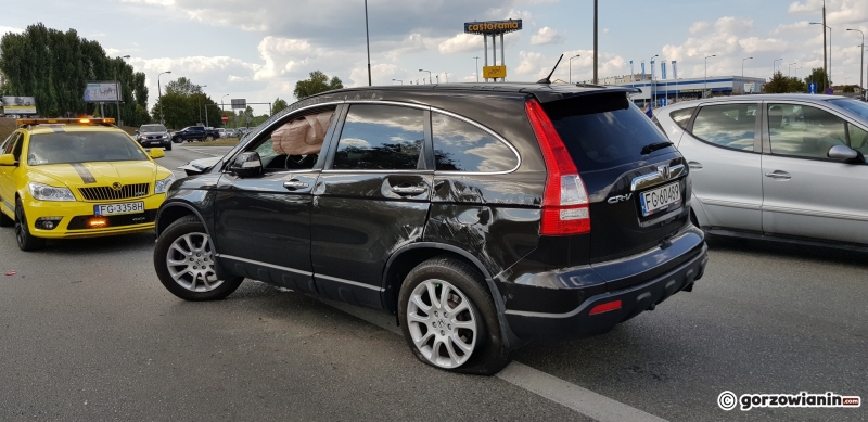 5/8 Niebezpieczny wypadek na rondzie Górczyńskim