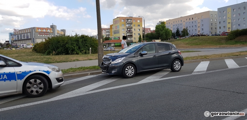 6/8 Niebezpieczny wypadek na rondzie Górczyńskim