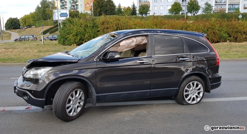 7/8 Niebezpieczny wypadek na rondzie Górczyńskim