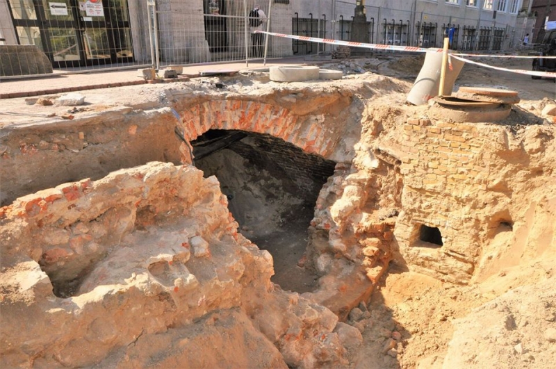 4/12 Szczątki bramy santockiej w Gorzowie