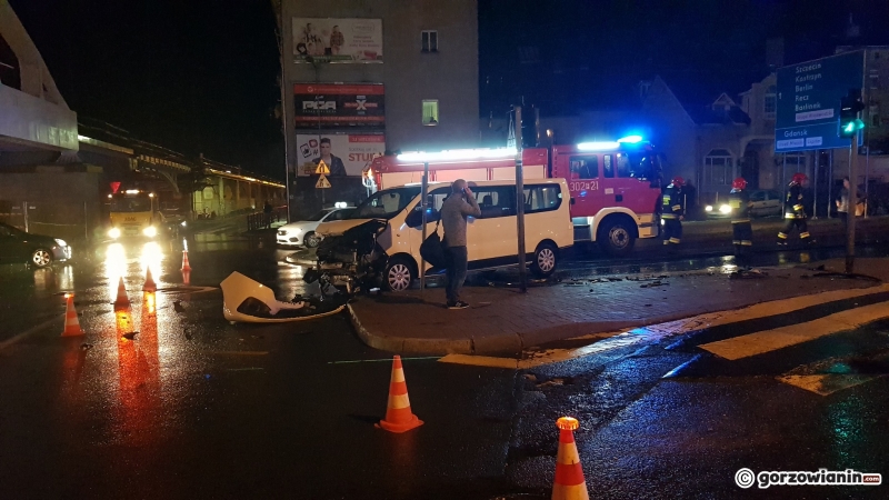 3/7 Wypadek przy moście Staromiejskim