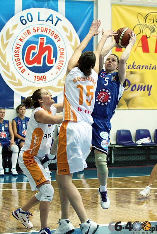 16/43 Artego Bydgoszcz - KSSSE AZS PWSZ Gorzów 51:100