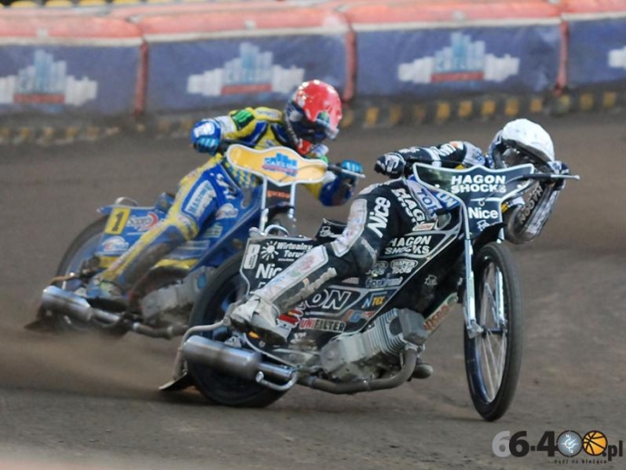18/30 Caelum Stal Gorzów - Unibax Toruń 52:38