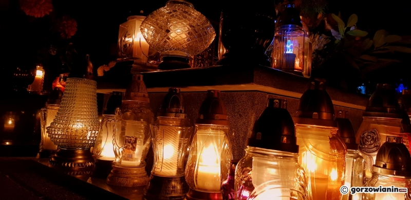 3/10 Wieczór na gorzowskim cmentarzu