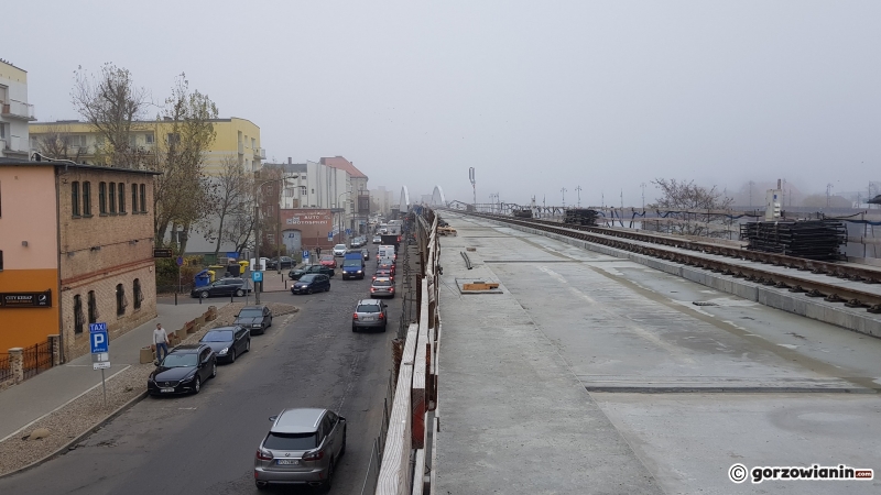 9/16 Prace na estakadzie na ukończeniu