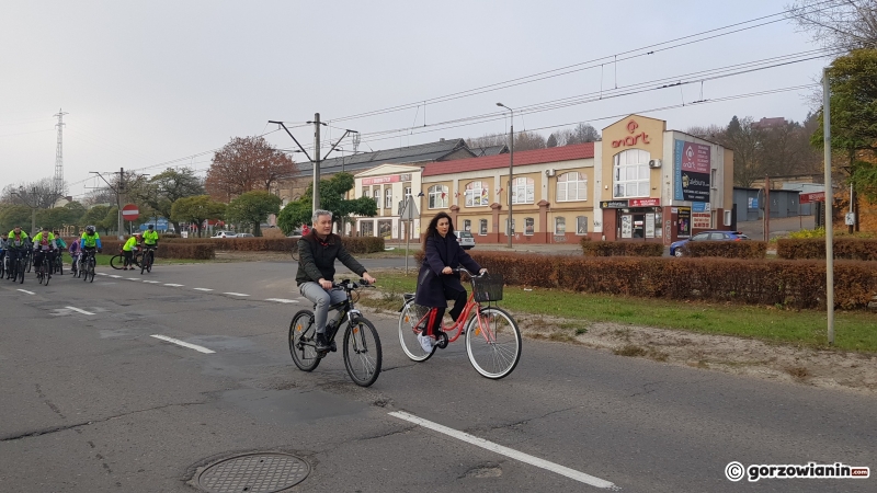 10/15 Biało-czerwona masa rowerowa