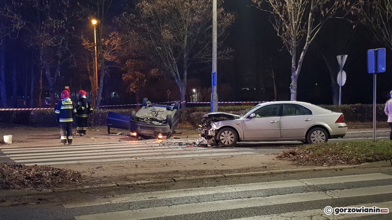 7/7 Wypadek i dachowanie na rondzie Myśliborskim