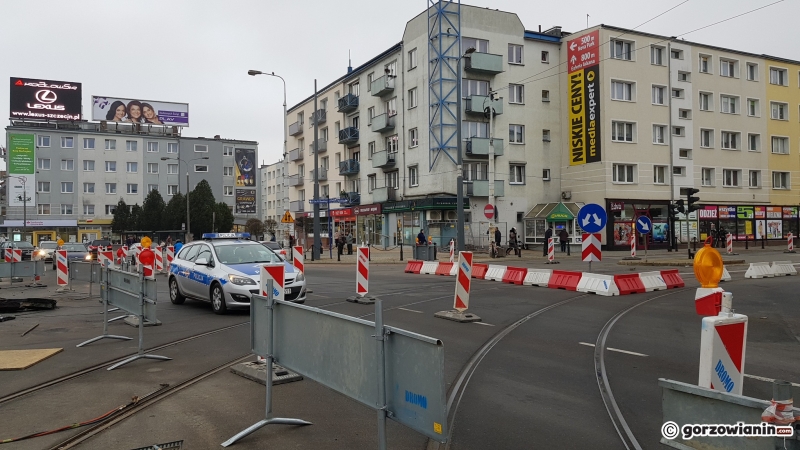 6/21 Rozkopane skrzyżowanie Sikorskiego-Chrobrego