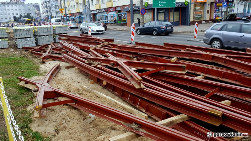 18/21 Rozkopane skrzyżowanie Sikorskiego-Chrobrego