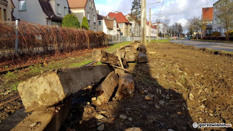 10/10 Demontaż torowiska na Kazimierza Wielkiego