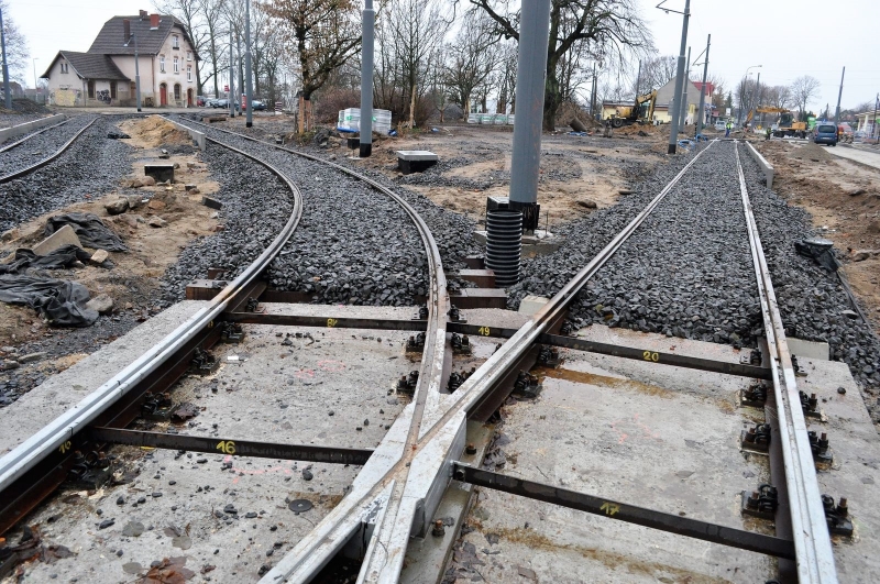 12/14 Wylewany asfalt na Kostrzyńskiej