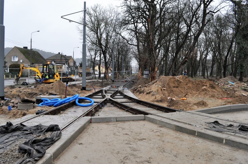 14/14 Wylewany asfalt na Kostrzyńskiej