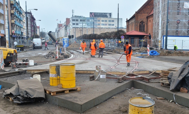 3/5 Remont skrzyżowania Sikorskiego-Chrobrego