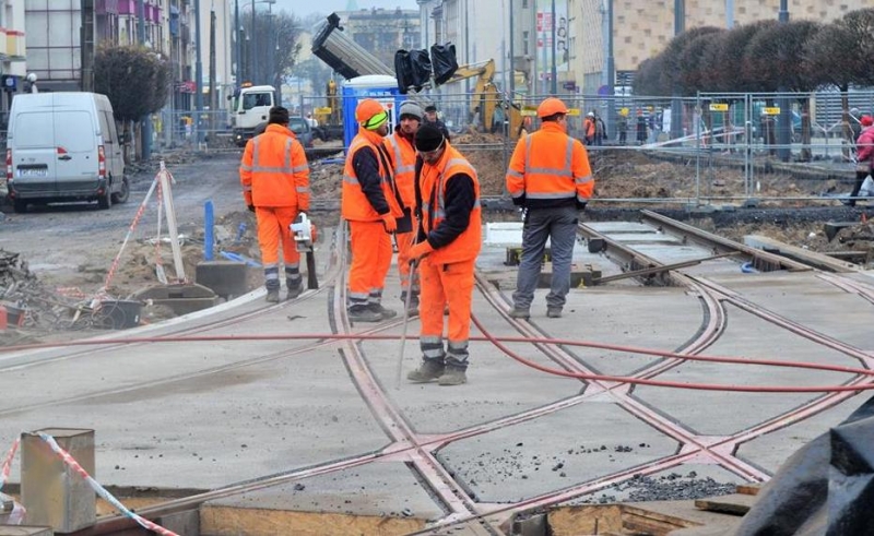 4/5 Remont skrzyżowania Sikorskiego-Chrobrego