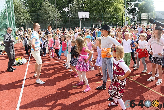 7/24 Otwarcie boisk wielofunkcyjnych Orlik przy SP 4