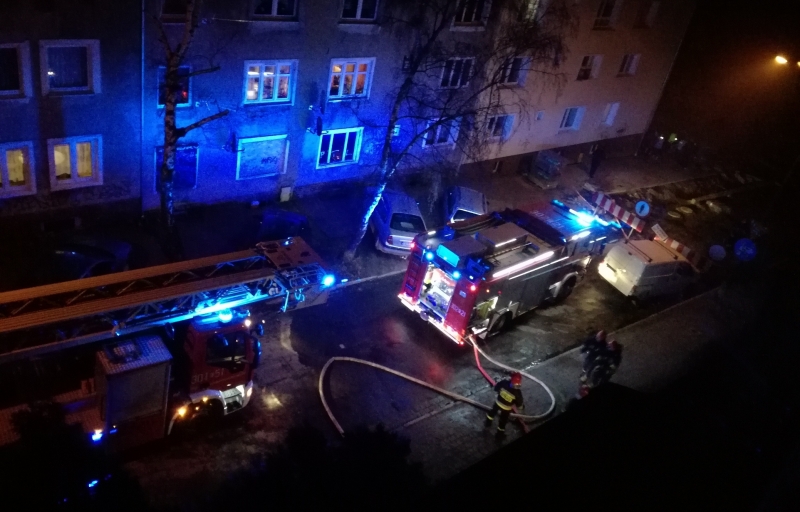 4/7 Pożar mieszkania na Placu Słonecznym