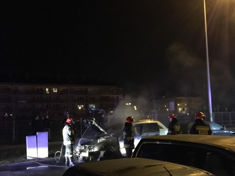 4/5 Pożar samochodu przy Paderewskiego
