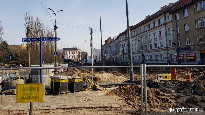 4/17 Prace na Sikorskiego: Dworcowa-Młyńska