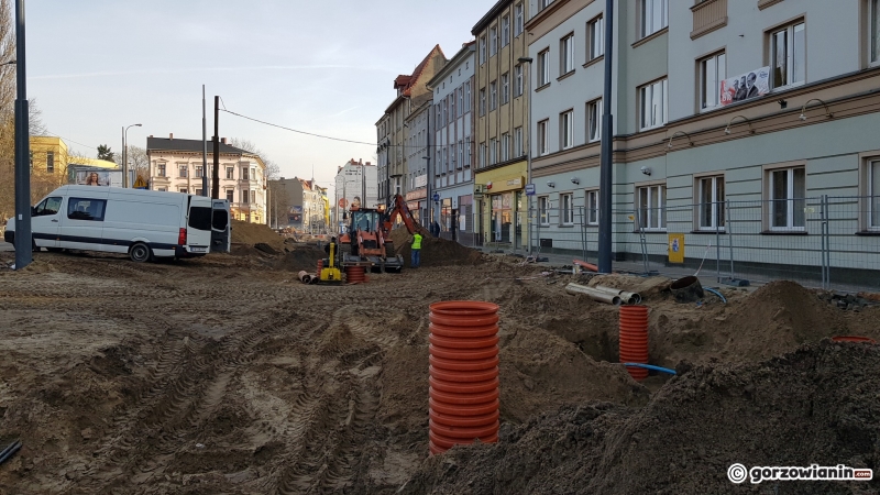 7/17 Prace na Sikorskiego: Dworcowa-Młyńska