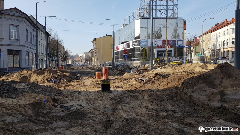 9/17 Prace na Sikorskiego: Dworcowa-Młyńska