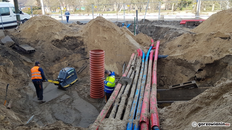 12/17 Prace na Sikorskiego: Dworcowa-Młyńska