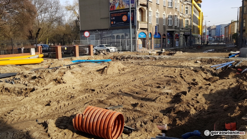 14/17 Prace na Sikorskiego: Dworcowa-Młyńska