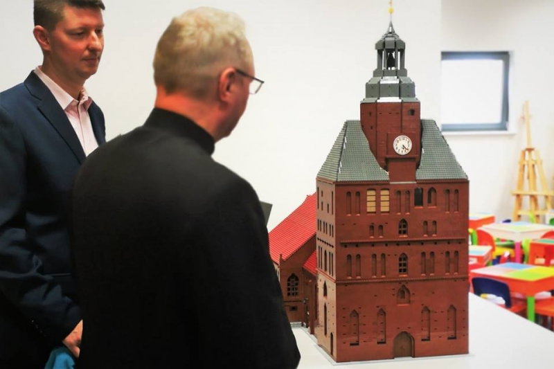 7/17 Wystawa budowli z klocków lego