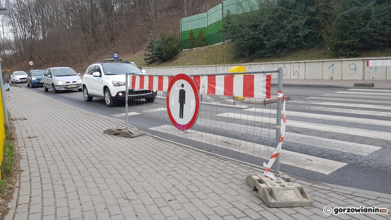 9/13 Światła na skrzyżowaniu Wyszyńskiego-Owocowej