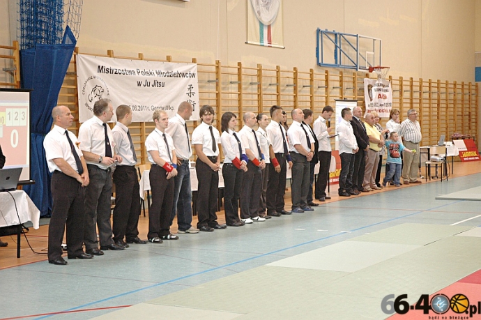 4/32 Mistrzostwa Polski Młodzieżowców w ju-jitsu oraz walki zawodowe MMA