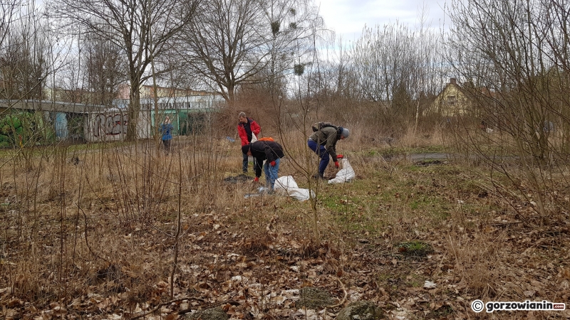 4/22 Społeczna akcja sprzątania Sadów