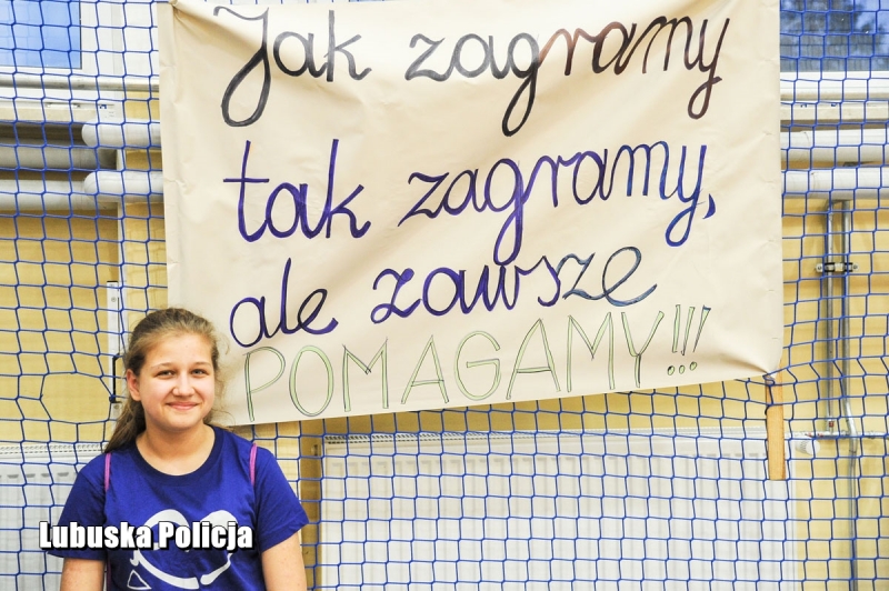 11/17 Wygrywamy, bo pomagamy. Akcja w SP 13