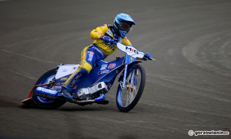 16/19 Nietypowy trening żużlowców